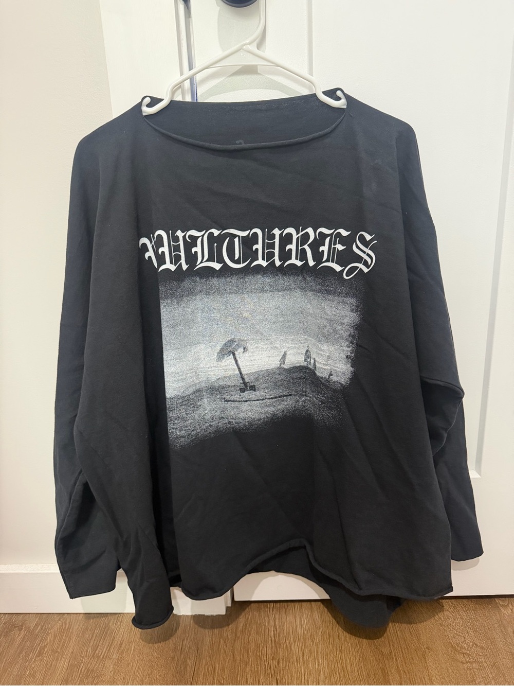 Kanye West Vultures long sleeve